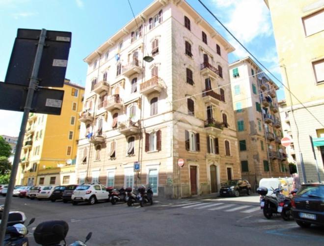 Casa Bezzecca La Spezia Apartment Bagian luar foto