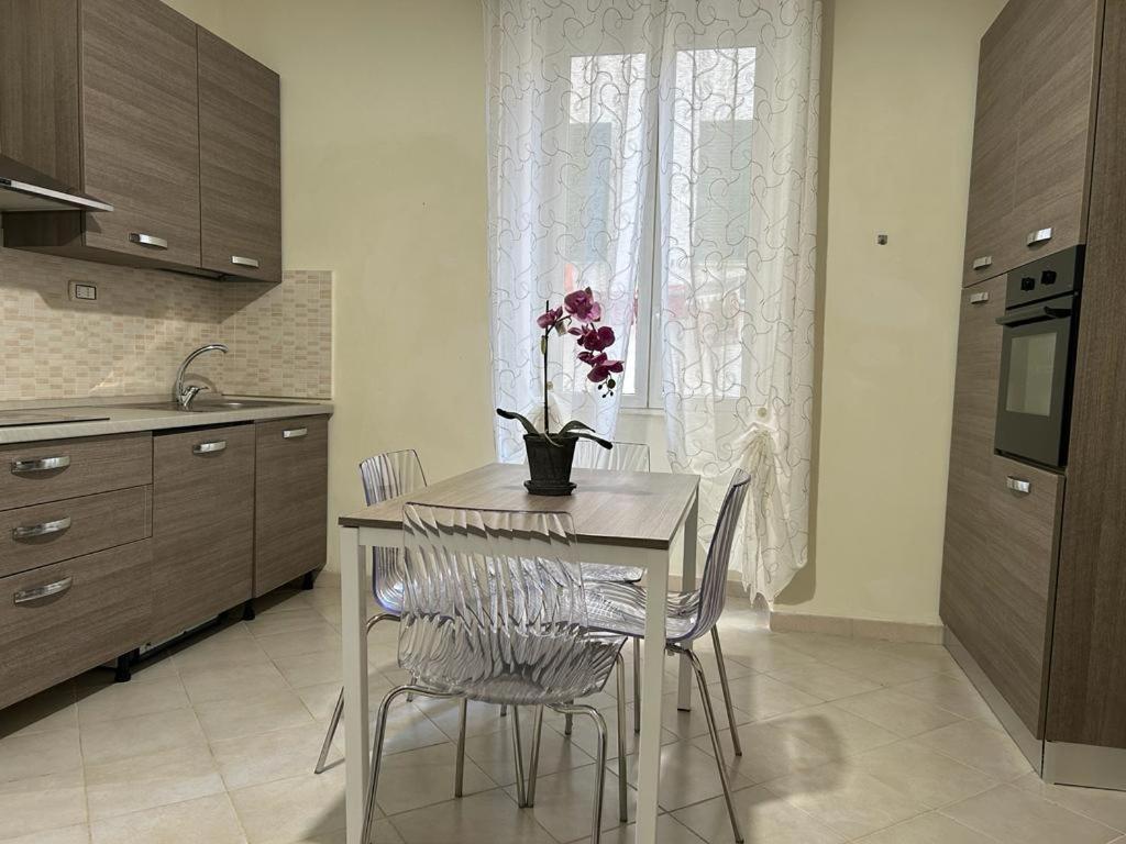 Casa Bezzecca La Spezia Apartment Bagian luar foto