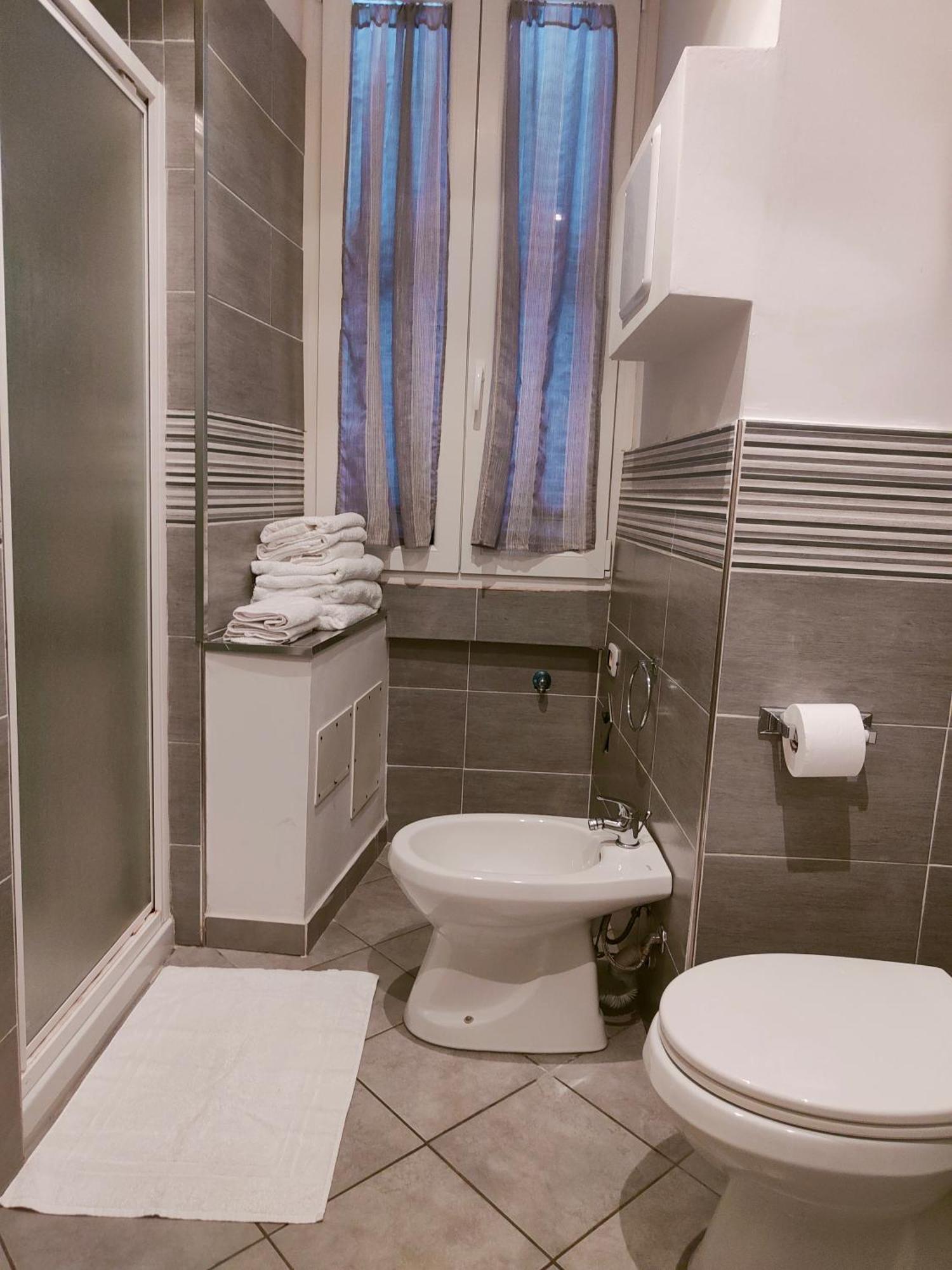 Casa Bezzecca La Spezia Apartment Bagian luar foto